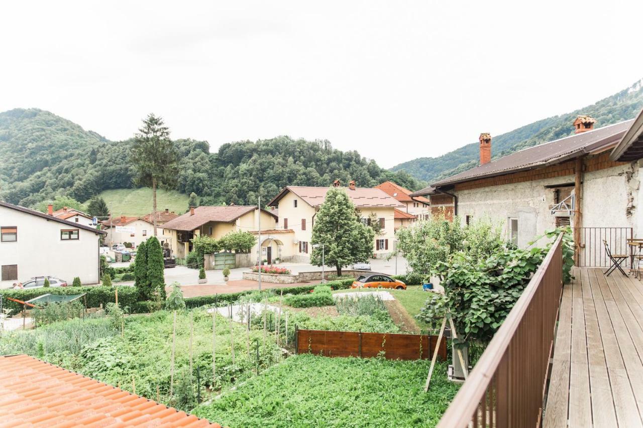 Appartement Hisa Bubi à Tolmin Extérieur photo